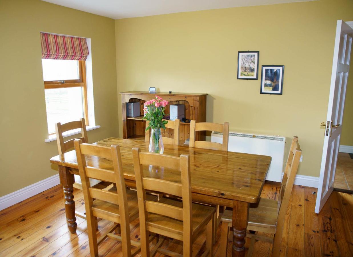 Dingle Courtyard Holiday Homes 3 Bed By Trident Holiday Homes Kültér fotó
